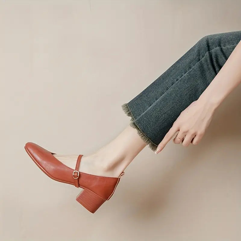 Elegante Damenballerinas mit niedrigem Absatz