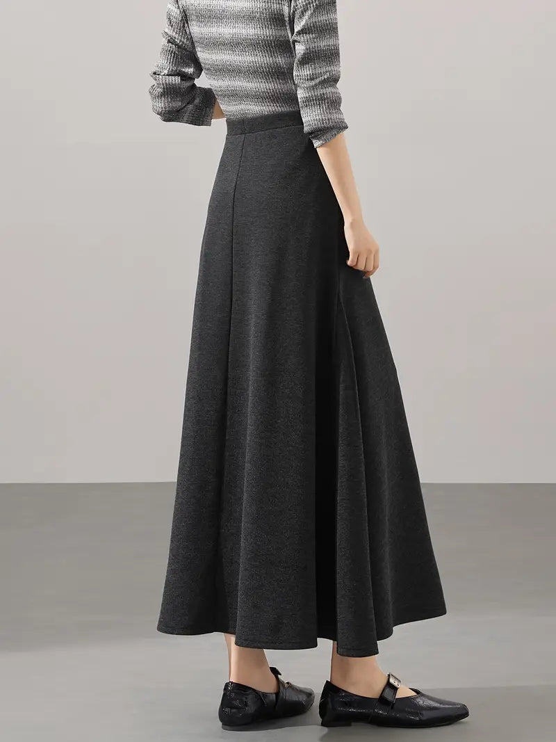 Herbstlicher Strickrock mit schlichtem Stil