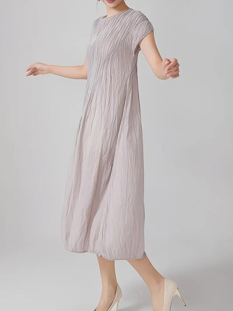 Midi-Kleid mit dekorativen Raffungen