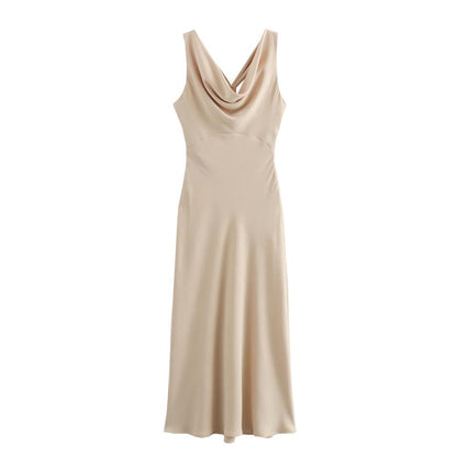 Abendkleid mit Satinoptik