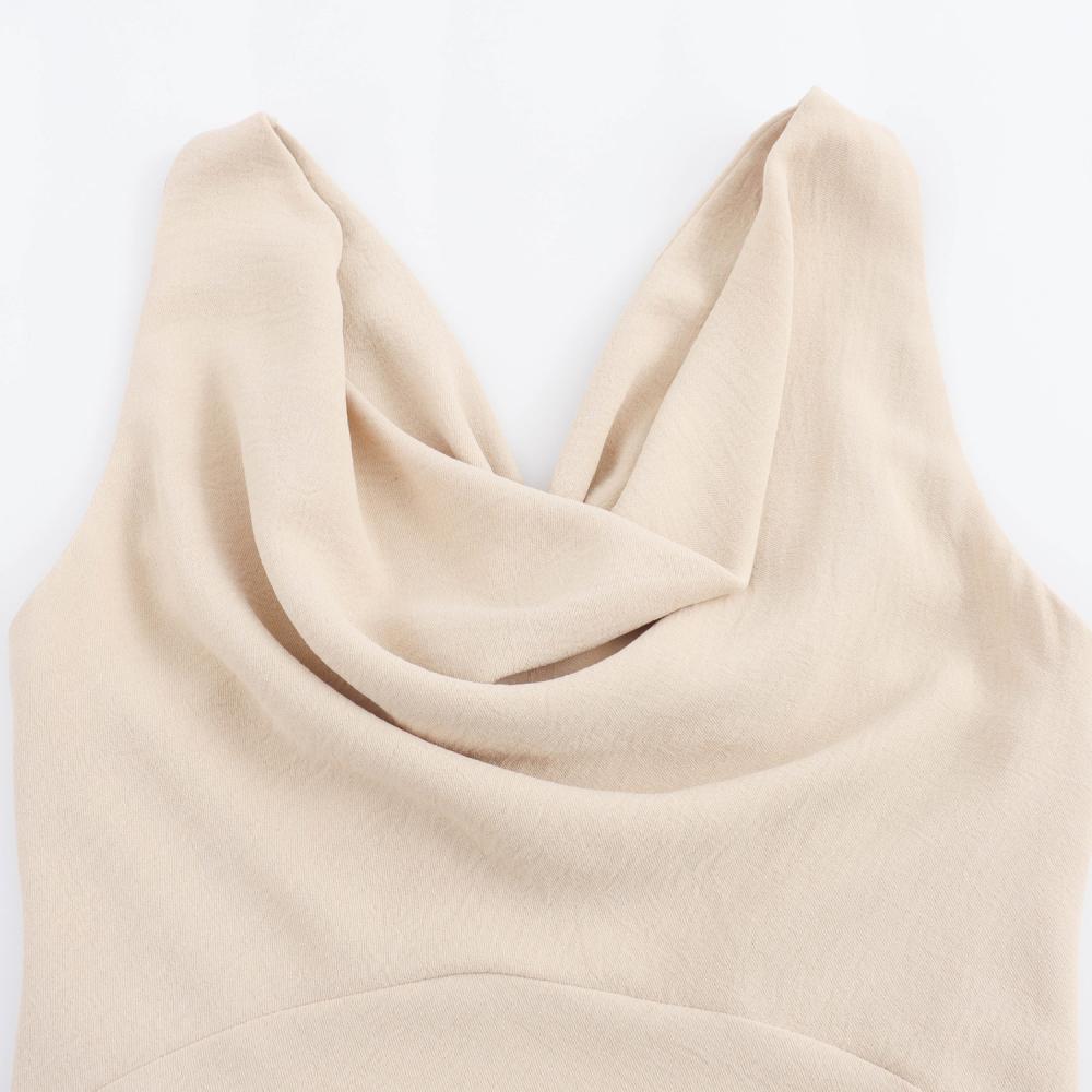 Abendkleid mit Satinoptik