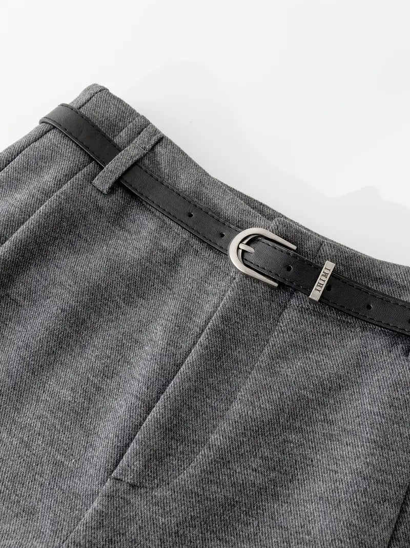 Damenhose mit hoher Taille und weitem Bein