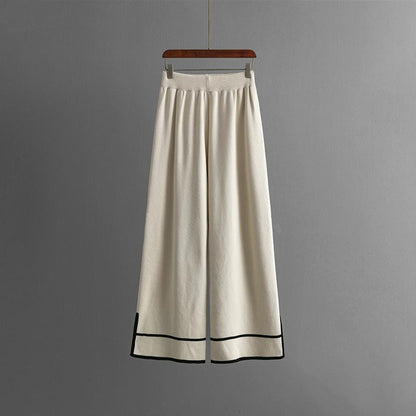 Strick-Set mit Pullover und Hose